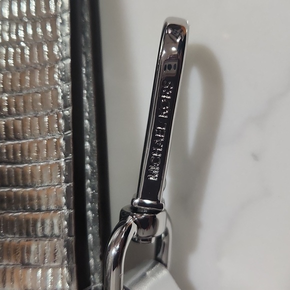 Silver Handbag - Picture 10 of 10